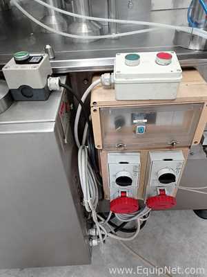 IMA Farmomac Mod. F57 136 - Liquid Filling and Capping Machine
