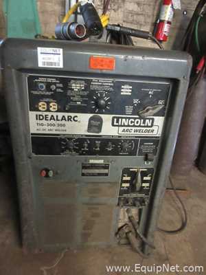 Lincoln Electric Idealarc TIG-300/300 AC/DC Arc Welder