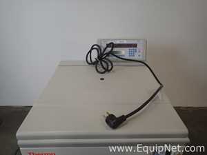 Centrífuga para Laboratórios Thermo Scientific Sorvall RC 3BP+