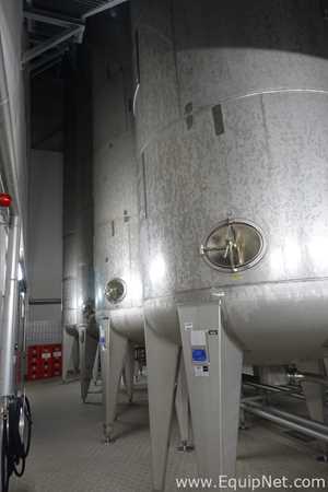 Hinke 77600 Liters Vertical Stainless-Steel Tank