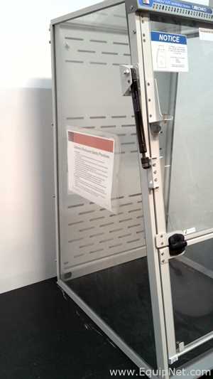 Capela de Exaustão e Fluxo Laminar Labconco Corporation Protector XVS