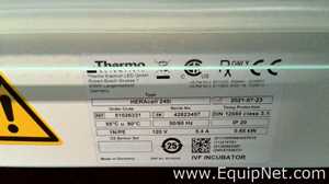 Incubadora Thermo Scientific HERAcell 240i