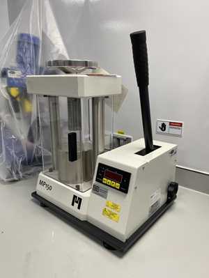 Prensa Hidráulica Manual De Laboratorio Maassen 54MP150D