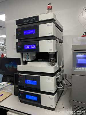 UHPLC Thermo Scientific UltiMate 3000 Con Automuestrador RS y Detector De Fotodiodo