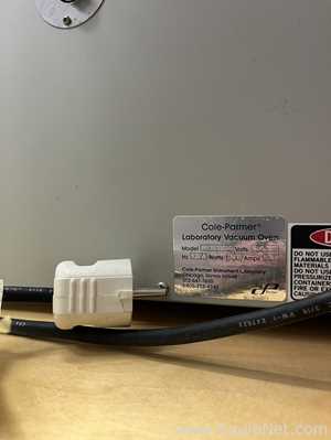 Estufa a Vácuo Cole Parmer G05053-12