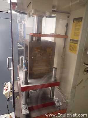 PH Hydraulics OGF-20 Hydraulic Press Capacity 20 Tons with Neslab HX-150 Chiller