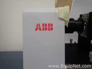 Equipamento de Espectroscopia de Infravermelho com Transformada de Fourier (FTIR) ABB Group MB3000