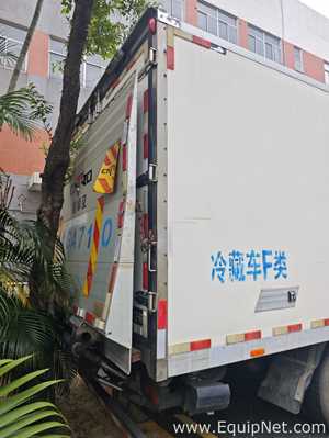 Caminhão Isuzu NA