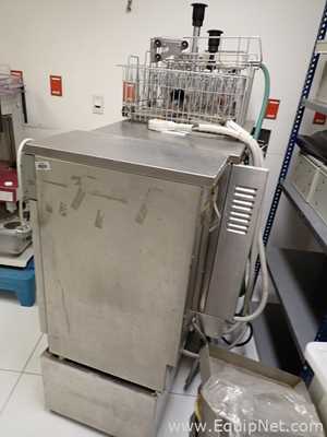 Lavadora e Secador de Vidraria Miele G 7883 CD