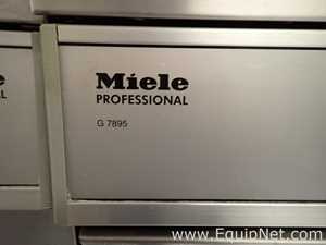 Lavadora e Secador de Vidraria Miele G 7883 CD