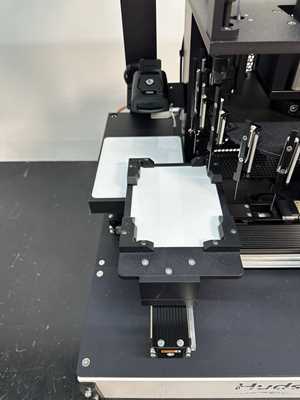 Empilhadora e Manipuladora de MicroPlaca Hudson Robotics CPM0