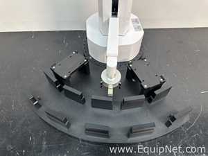 Empilhadora e Manipuladora de MicroPlaca Hudson Robotics CPM0