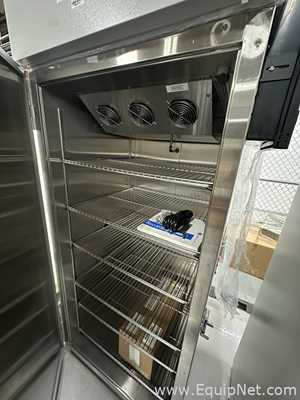 Darwin Chambers FS034 Freezer
