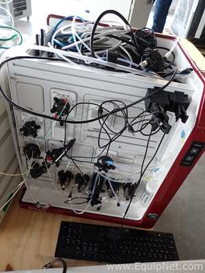 GE Healthcare AKTA Pure Chromatography System with F9-C Fraction Collector and S9H Sample Pump