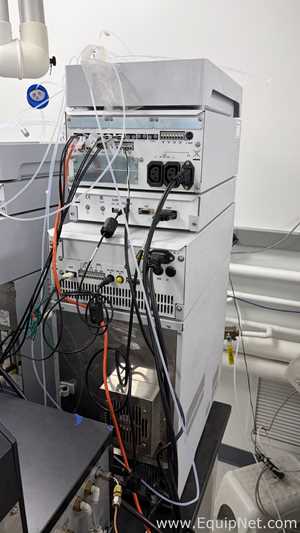 Shimadzu LCMS-8060 Triple Quadrupole Liquid Chromatograph Mass Spectrometer with Nexera X2 UHPLC