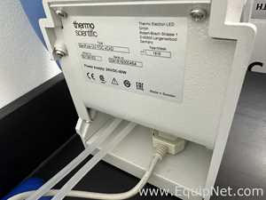Wasseraufreinigungs- und Destillationssystem Thermo Scientific Barnstead GenPure UV-TOC xCAD