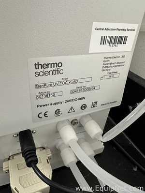 Wasseraufreinigungs- und Destillationssystem Thermo Scientific Barnstead GenPure UV-TOC xCAD
