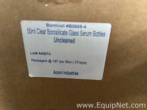Large Lot of Unused Bormioli B0669-4 50mL Clear Borosilicate Glass Serum Bottles with VWR Petri Dish