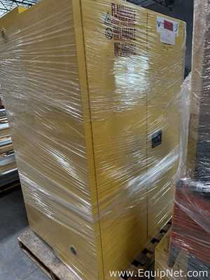 Eagle Manufacturing 1947 45 Gallon Flammable Safety Storage Cabinet