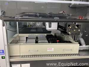 Manipulador de Líquidos Hamilton Company Microlab Starlet
