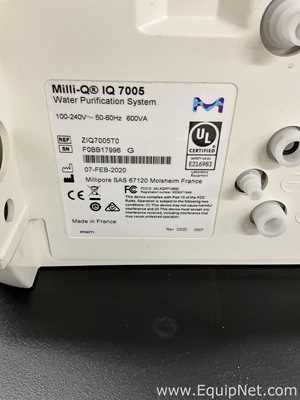 Sistema de Purificação e Destilação de Água Millipore Milli-Q IQ 7005