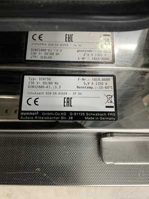 Incubadora Memmert GmbH Co.Kg ICH750