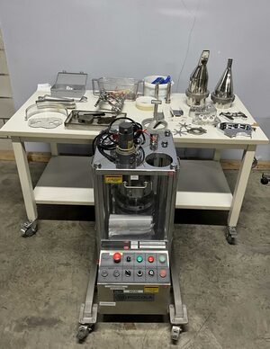 Piccola 8 Station Pilot Scale Tablet Press