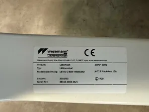 lote de   Móvel para Laboratórios Wesemann GmbH Labterminal