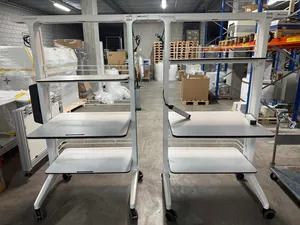 lote de   Móvel para Laboratórios Wesemann GmbH Labterminal