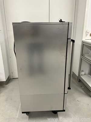 Incubadora Memmert GmbH Co.Kg ICH110Leco. Sem Uso