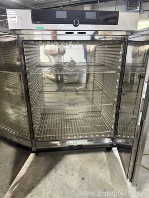 Estufa para Laboratórios Memmert GmbH Co.Kg UF750 Plus