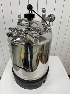 BD FACSMelody Cell Sorter