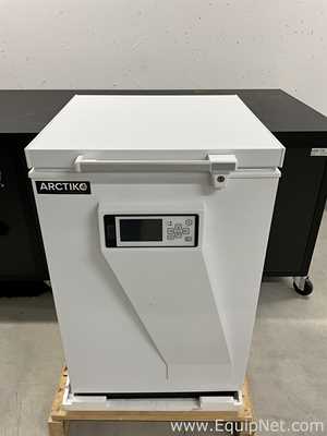 Congelador Arctiko ULTF 80. Sin usar