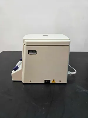 lote de  3 Centrífuga para Laboratórios Eppendorf 