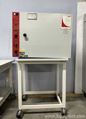 Binder FED 115 Laboratory Oven
