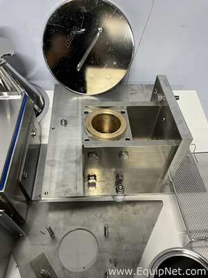 Alimentador de Parafuso Coperion K-Tron K-CL-SFS-MT12