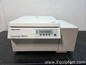 Centrífuga para laboratorio Eppendorf 5804R