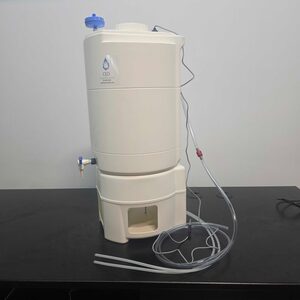 Sistema de Purificación y Destilación de Agua Milli-Q Direct 8
