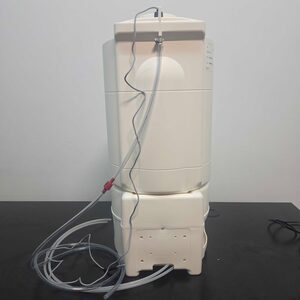Sistema de Purificación y Destilación de Agua Milli-Q Direct 8