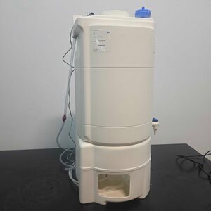 Sistema de Purificación y Destilación de Agua Milli-Q Direct 8