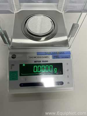 Mettler Toledo NewClassic MF High Precision Laboratory Analytical Balance