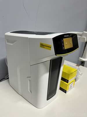 Sistema de Purificación y Destilación de Agua Sartorius Arium - Mini