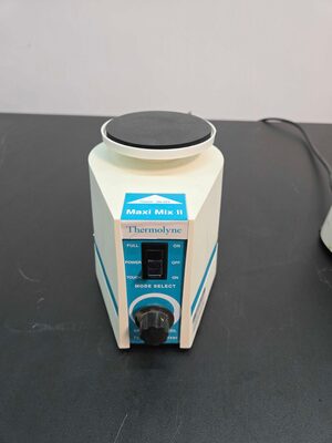Lot of 3 Thermolyne Maxi Mix II Mixers