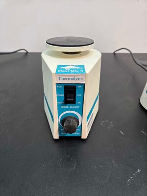 Lot of 3 Thermolyne Maxi Mix II Mixers