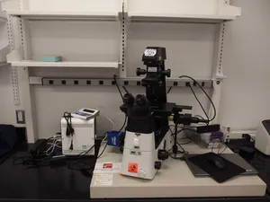 Nikon Eclipse Ti2 Inverted Fluorescence Microscope with CoolLED pE-4000 and Photometrics CoolSNAP DY
