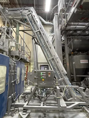Unitrak KleanTrak Belt Conveyor Bucket Elevator