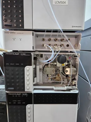 Massenspektrometer Shimadzu LCMS-8060