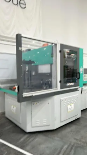 Arburg Allrounder 1800T Injection Molder