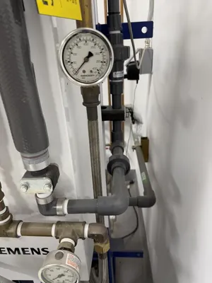 Siemens 013-063-02 Water Purification and Still System