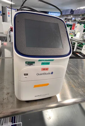 PCR e Termociclador Applied Biosystems QuantStudio 5